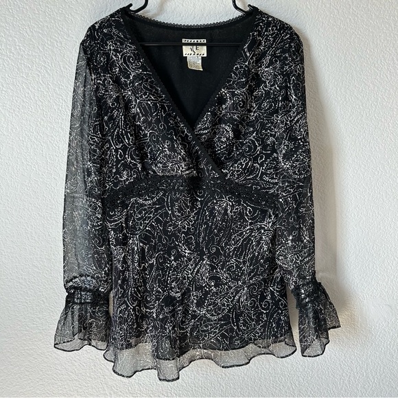 Vintage 100% Silk 90s Sheer Black and White Lace Blouse Top with Bell Sleeves - Picture 1 of 10